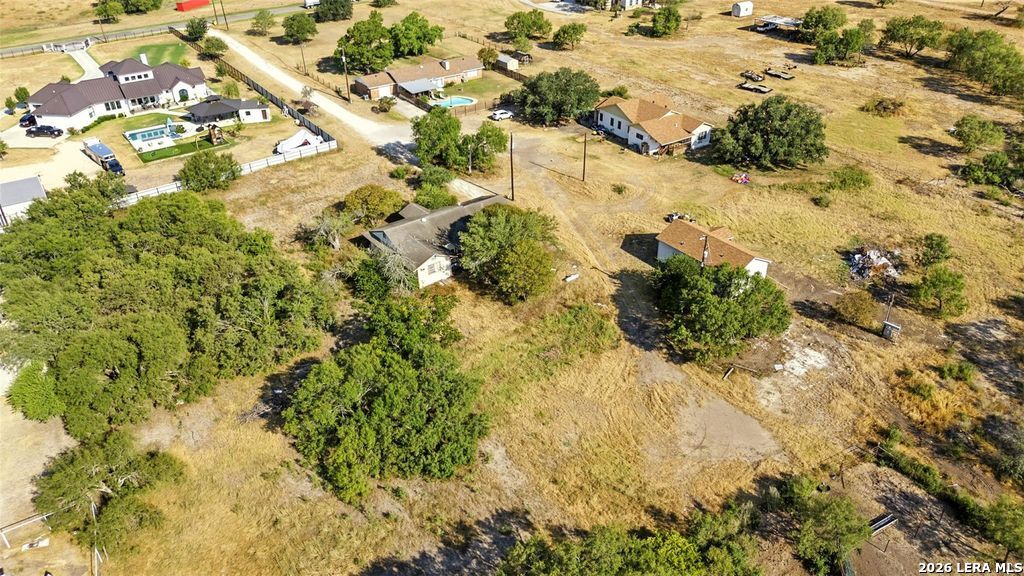 4672 Rakowitz Adkins TX 78101