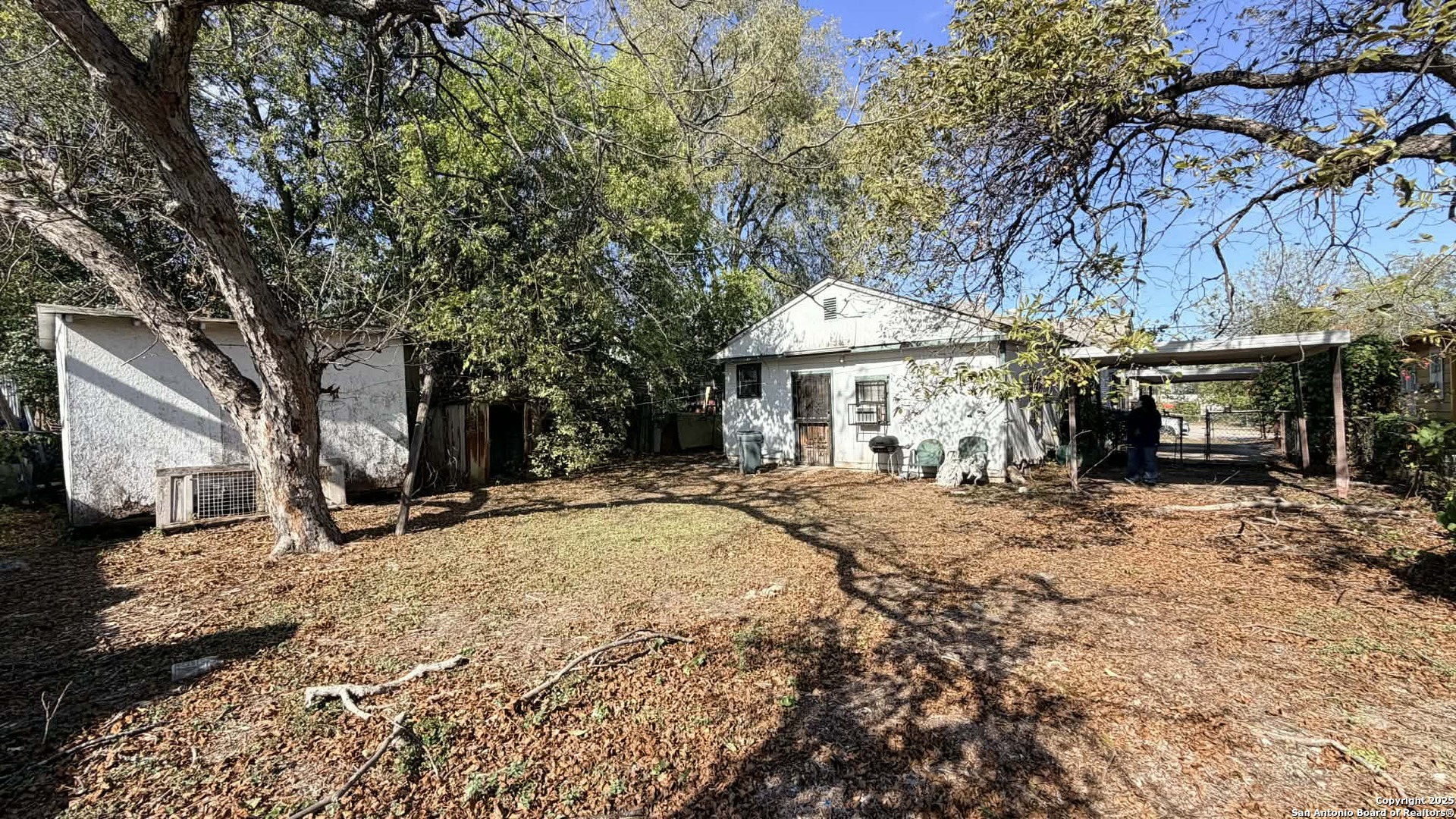906 Canton San Antonio TX 78202