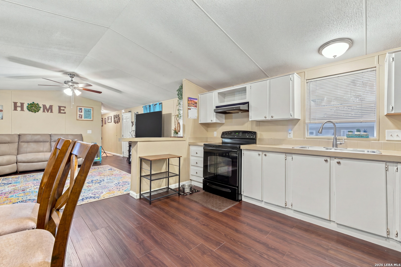 838 Avenue M Poteet TX 78065
