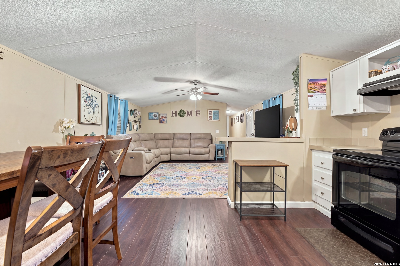 838 Avenue M Poteet TX 78065