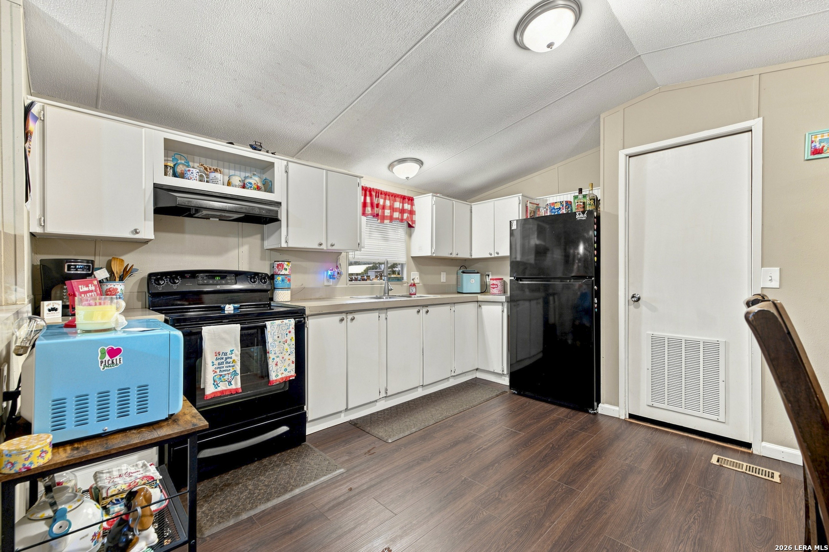 838 Avenue M Poteet TX 78065