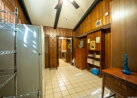 635 Edgebrook Lane San Antonio TX 78213