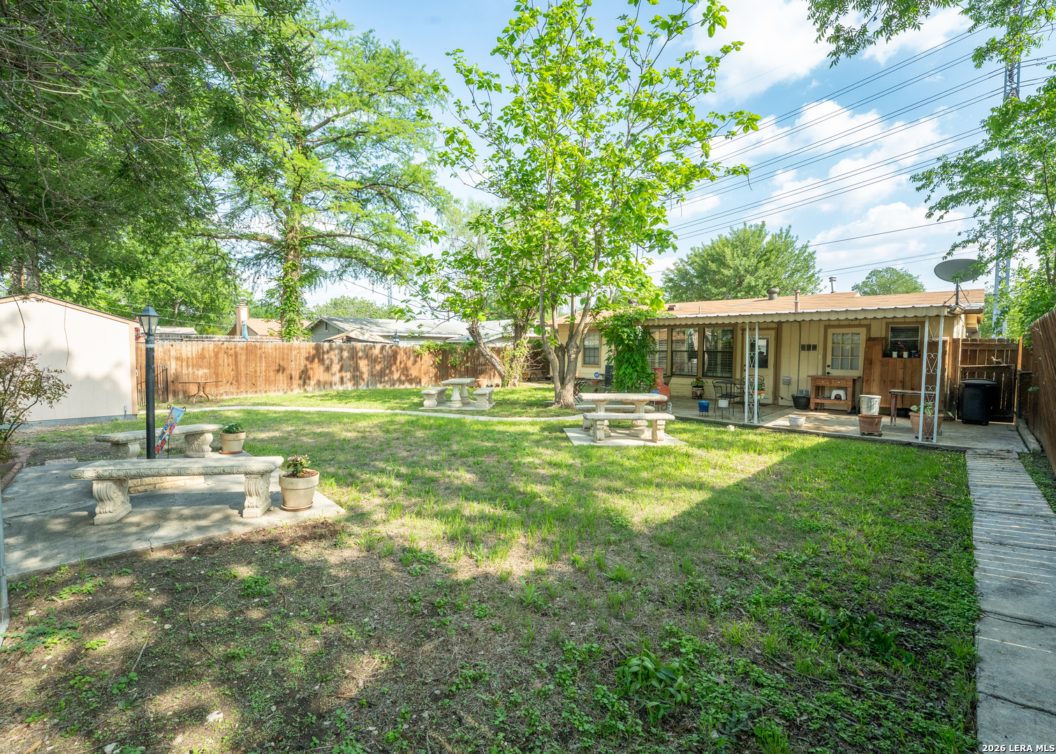 635 Edgebrook Lane San Antonio TX 78213