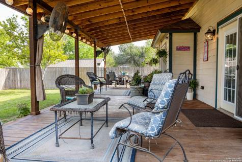 354 Stone Park New Braunfels TX 78130