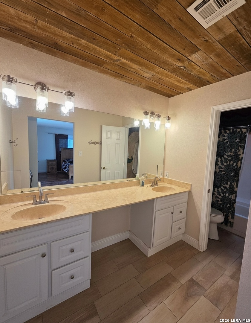 14047 Quarles Street San Antonio TX 78247
