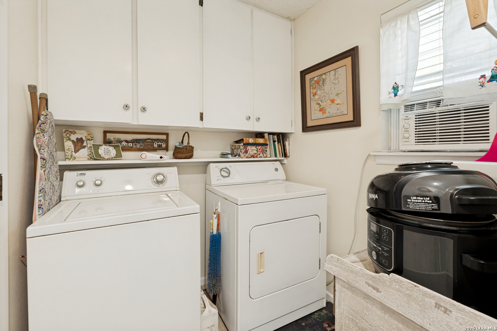 507 Amistad Universal City TX 78148