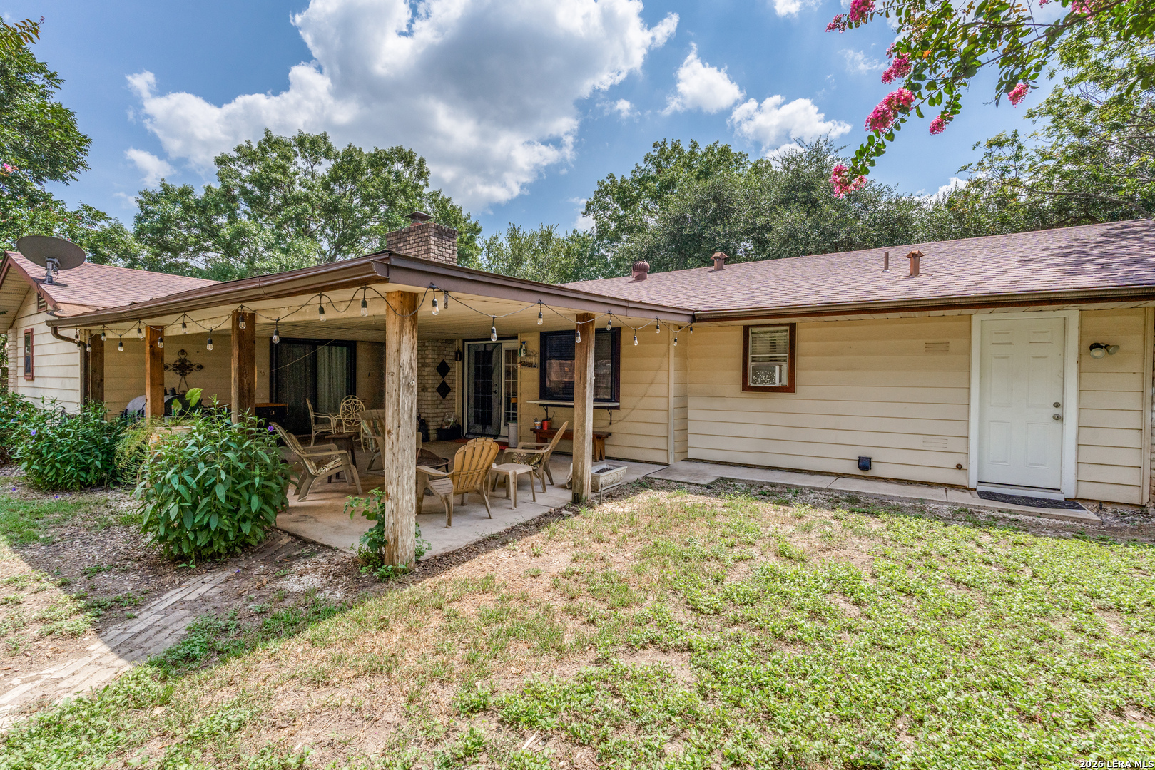 507 Amistad Universal City TX 78148