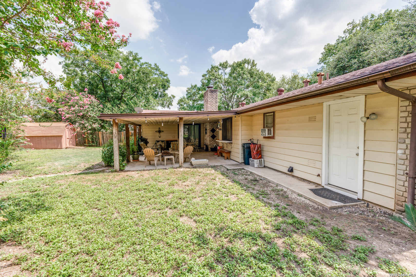 507 Amistad Universal City TX 78148