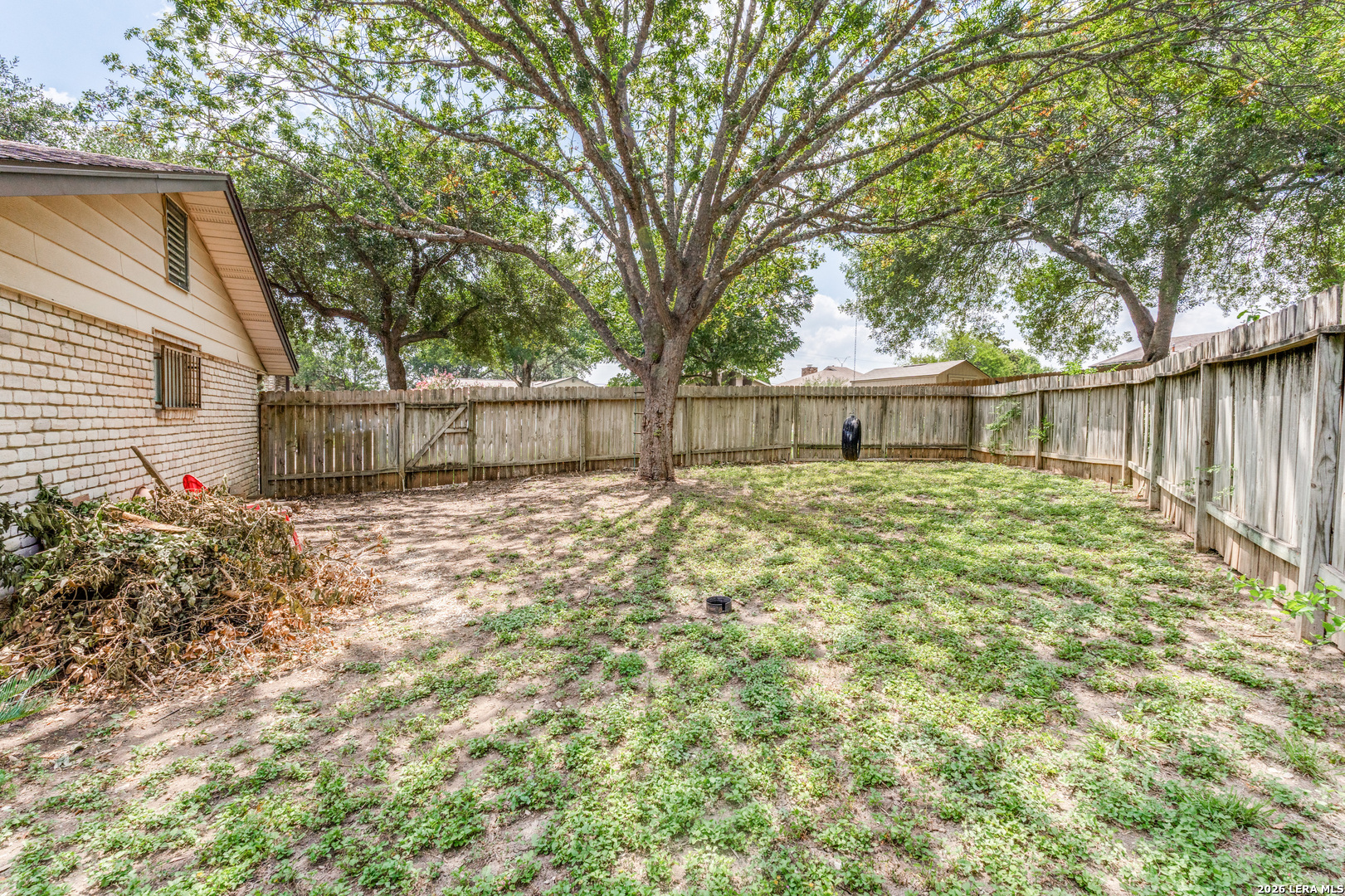 507 Amistad Universal City TX 78148