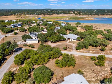 826 Lake Island Canyon Lake TX 78133