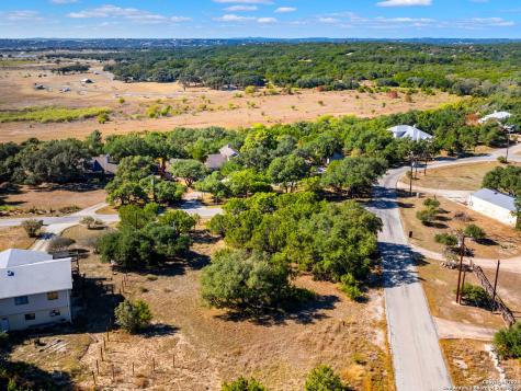 826 Lake Island Canyon Lake TX 78133