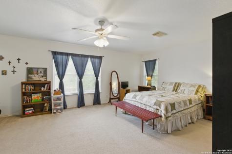 11 Viking Oak San Antonio TX 78247