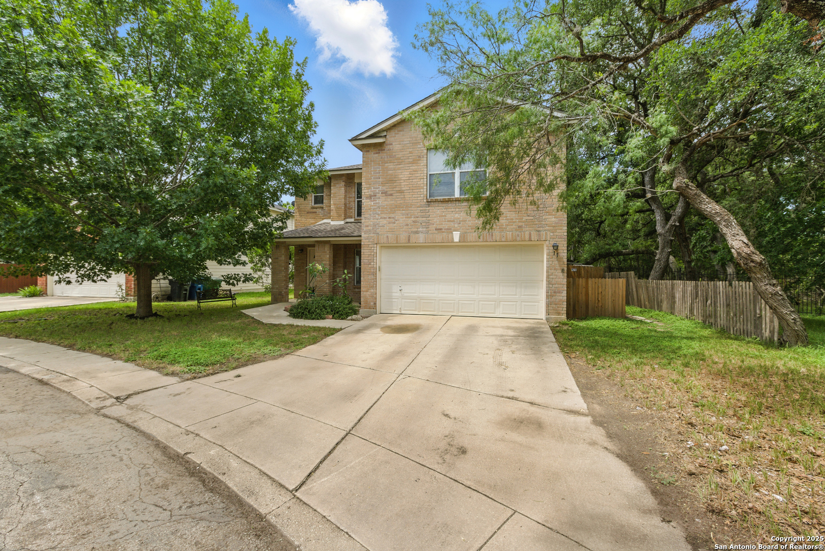 11 Viking Oak San Antonio TX 78247
