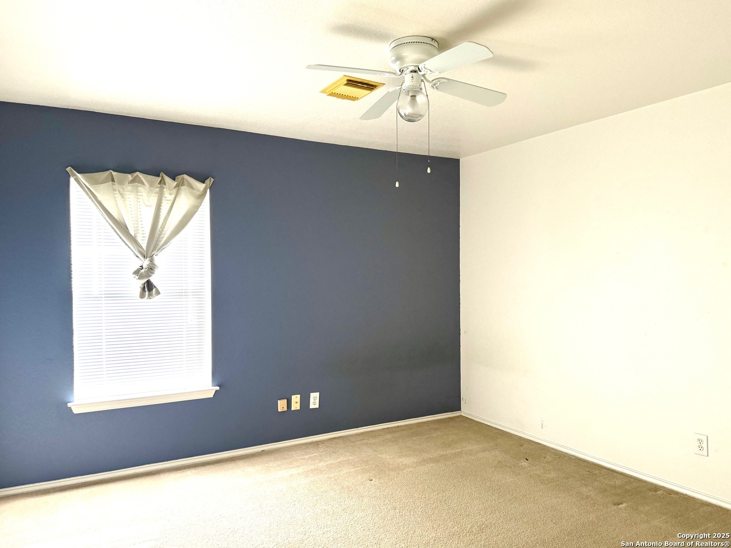 11 Viking Oak San Antonio TX 78247