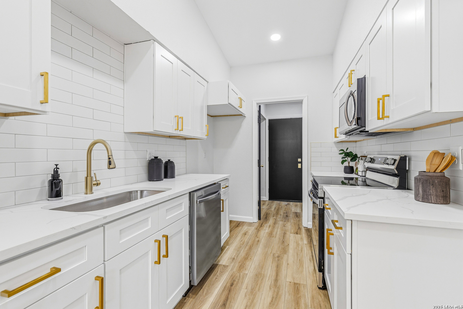 5110 Saint Nicholas San Antonio TX 78228