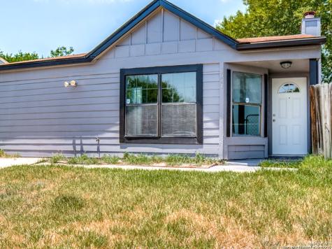 6031 Hidden Sunrise Drive San Antonio TX 78244