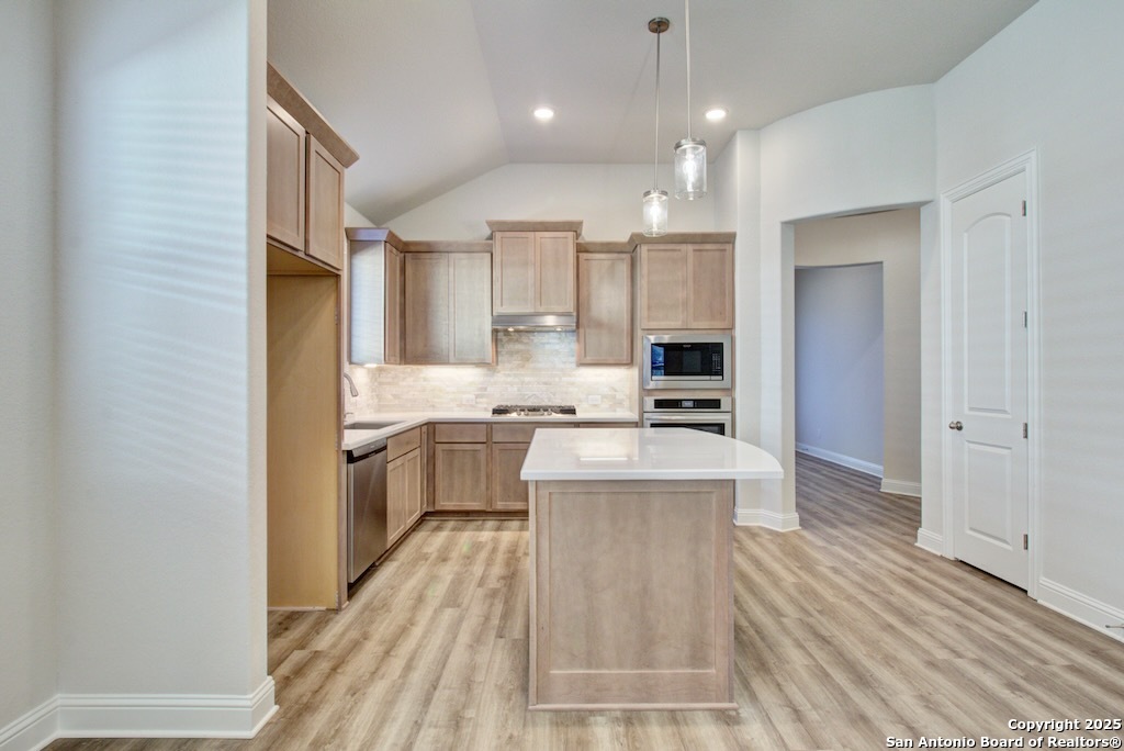 2072 Stephanie Avenue New Braunfels TX 78132