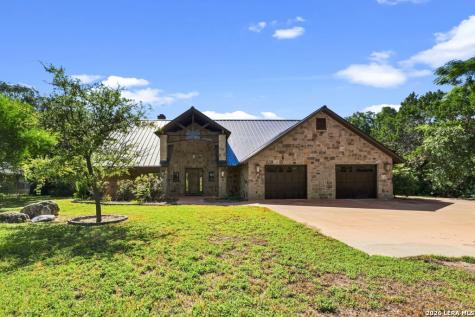 6454 N Us Highway 83 Leakey TX 78873