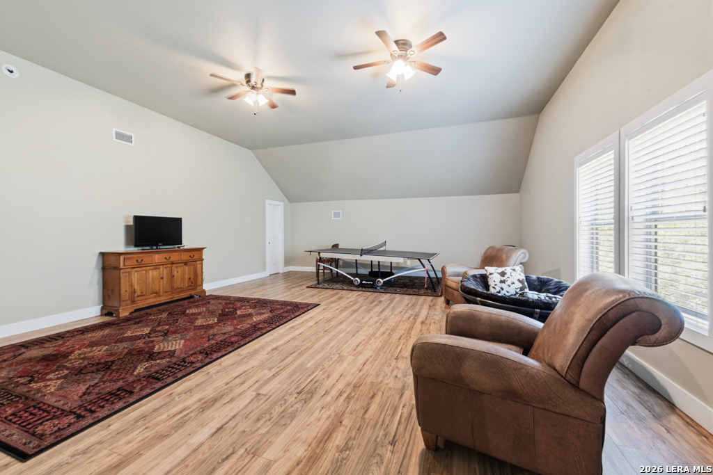 6454 N Us Highway 83 Leakey TX 78873