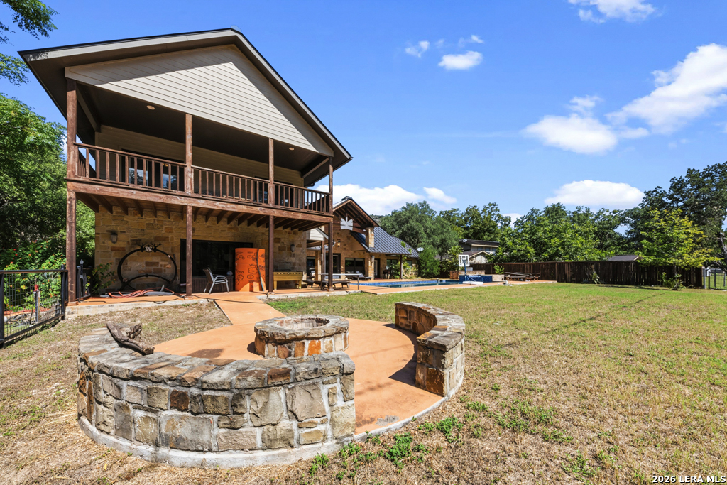 6454 N Us Highway 83 Leakey TX 78873