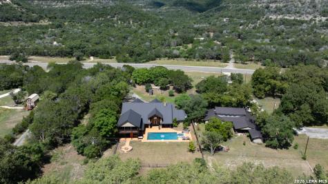 6454 N Us Highway 83 Leakey TX 78873