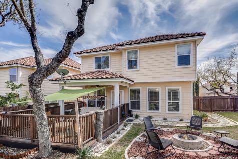 1115 Pinnacle Falls San Antonio TX 78260