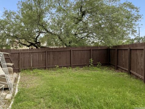 1115 Pinnacle Falls San Antonio TX 78260