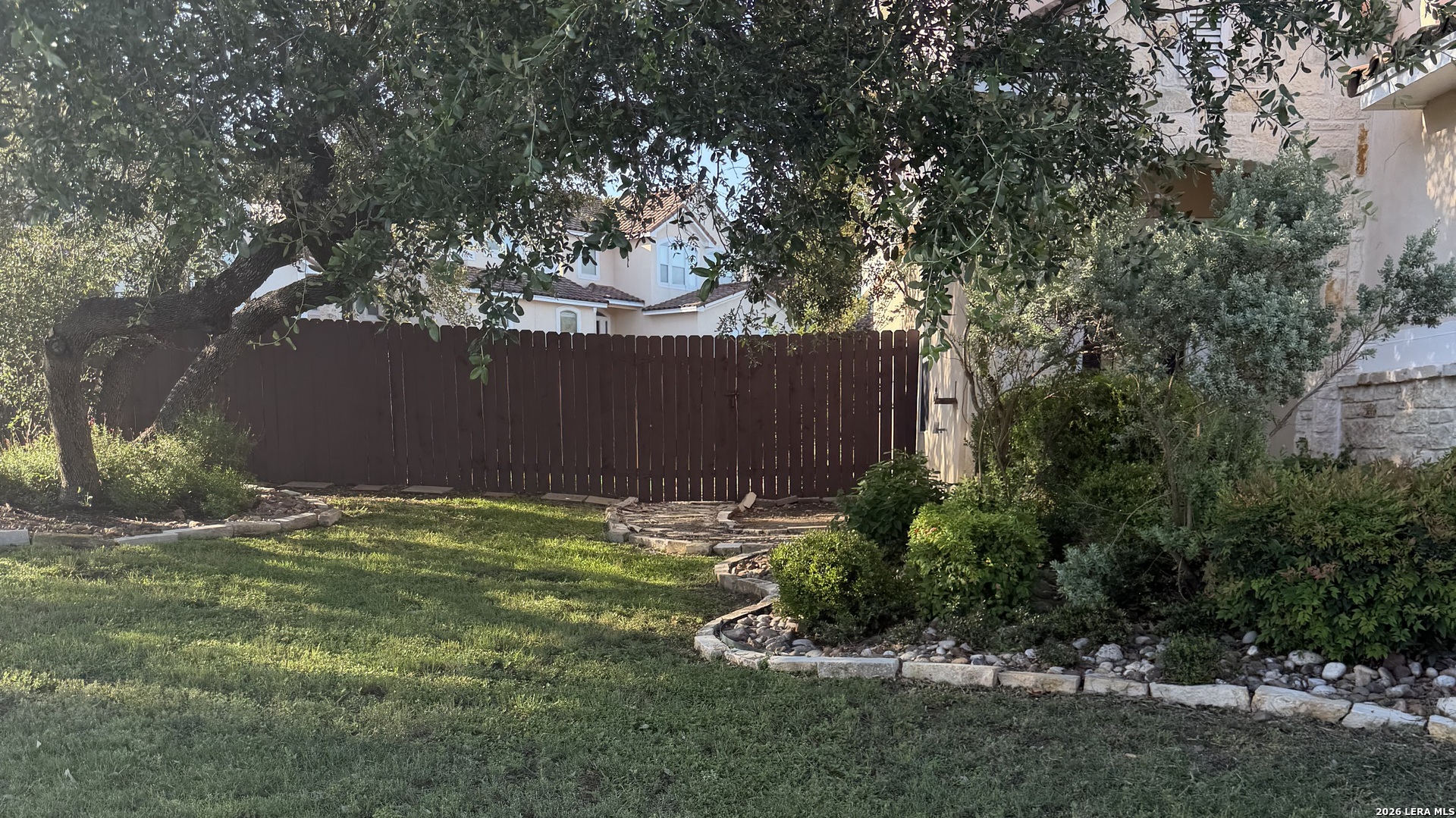 1115 Pinnacle Falls San Antonio TX 78260