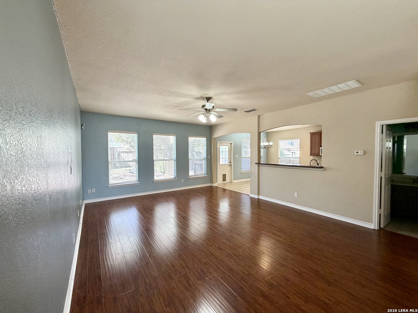 1115 Pinnacle Falls San Antonio TX 78260
