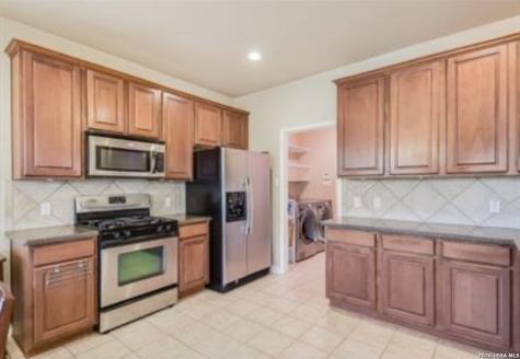1115 Pinnacle Falls San Antonio TX 78260