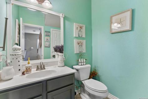 1115 Pinnacle Falls San Antonio TX 78260