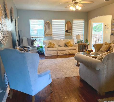 1115 Pinnacle Falls San Antonio TX 78260