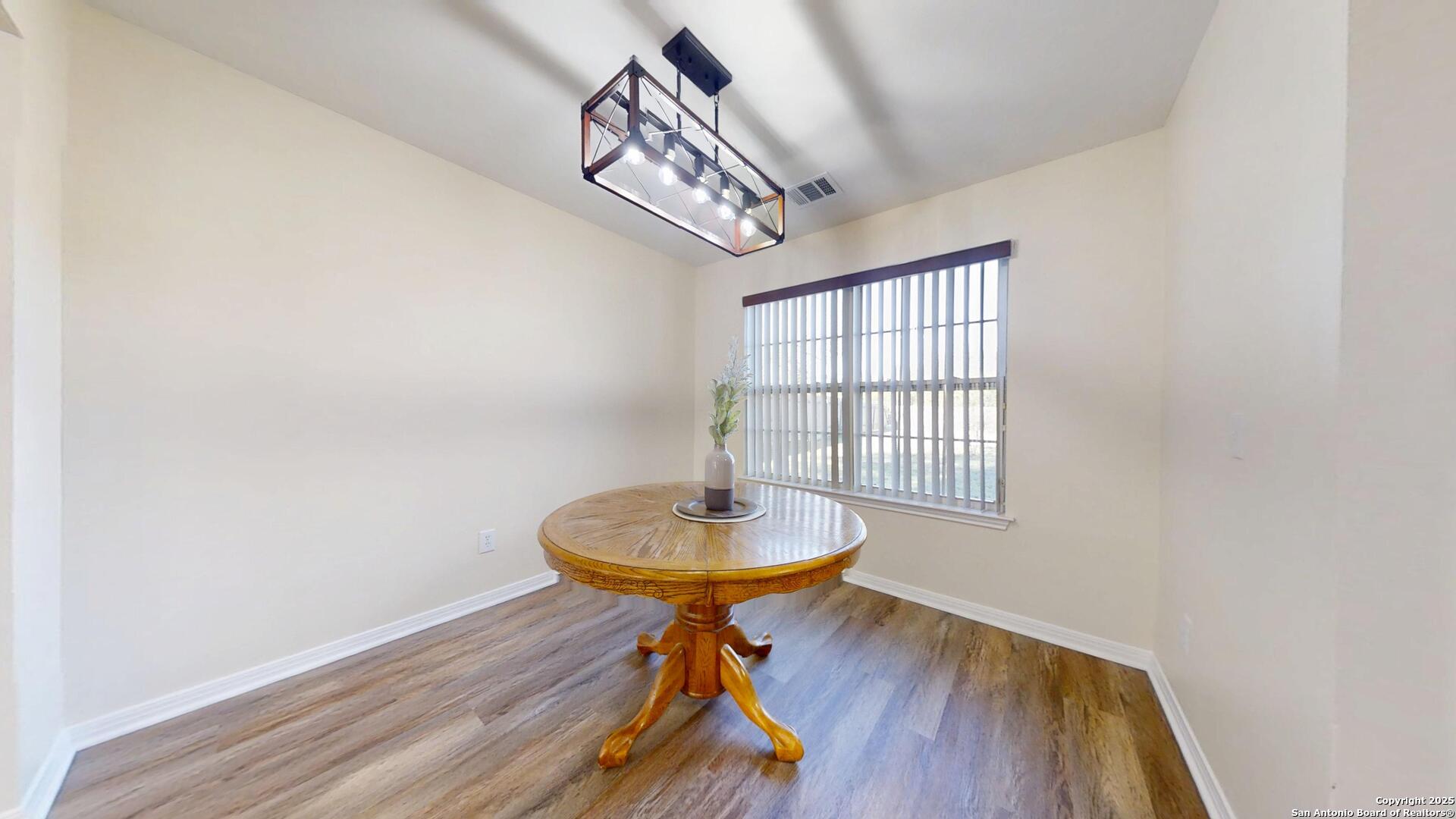 10718 Mustang Ridge Converse TX 78109