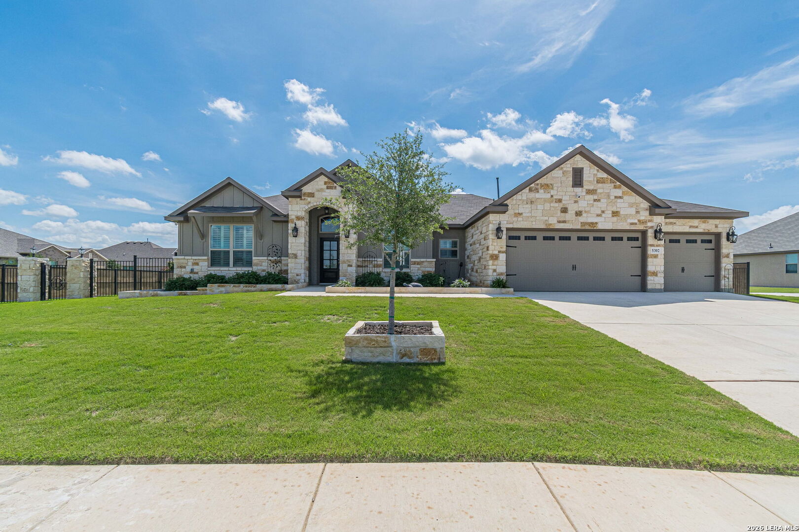 5302 Guston Hall San Antonio TX 78263