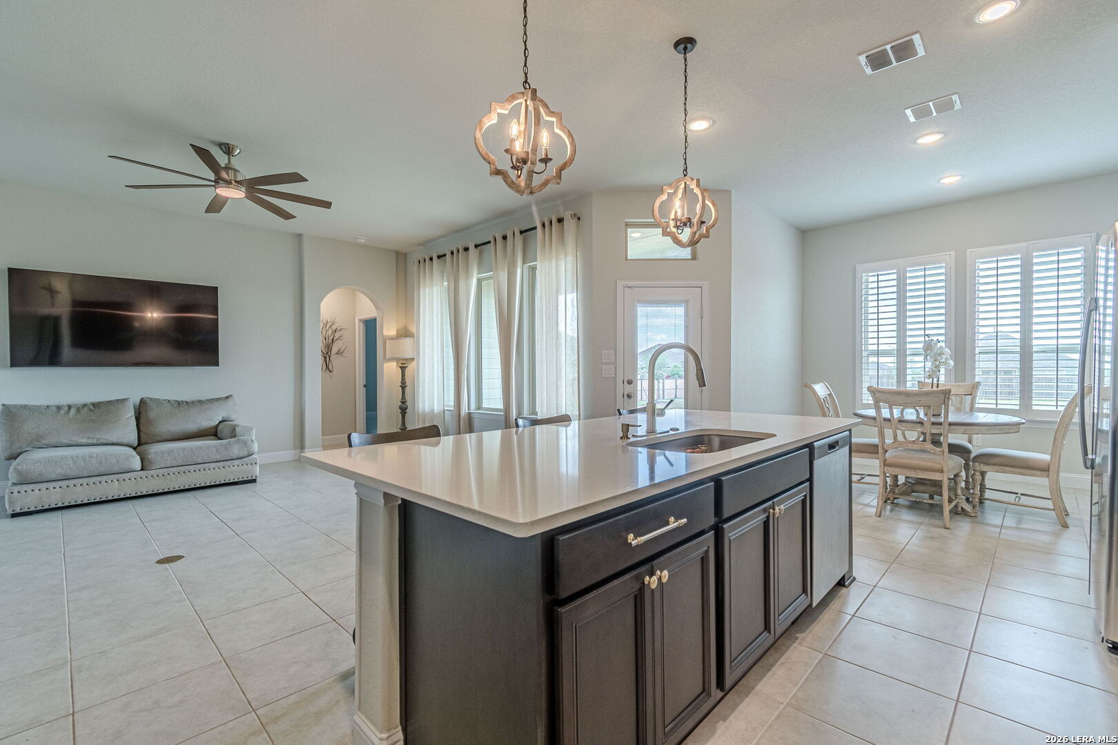 5302 Guston Hall San Antonio TX 78263