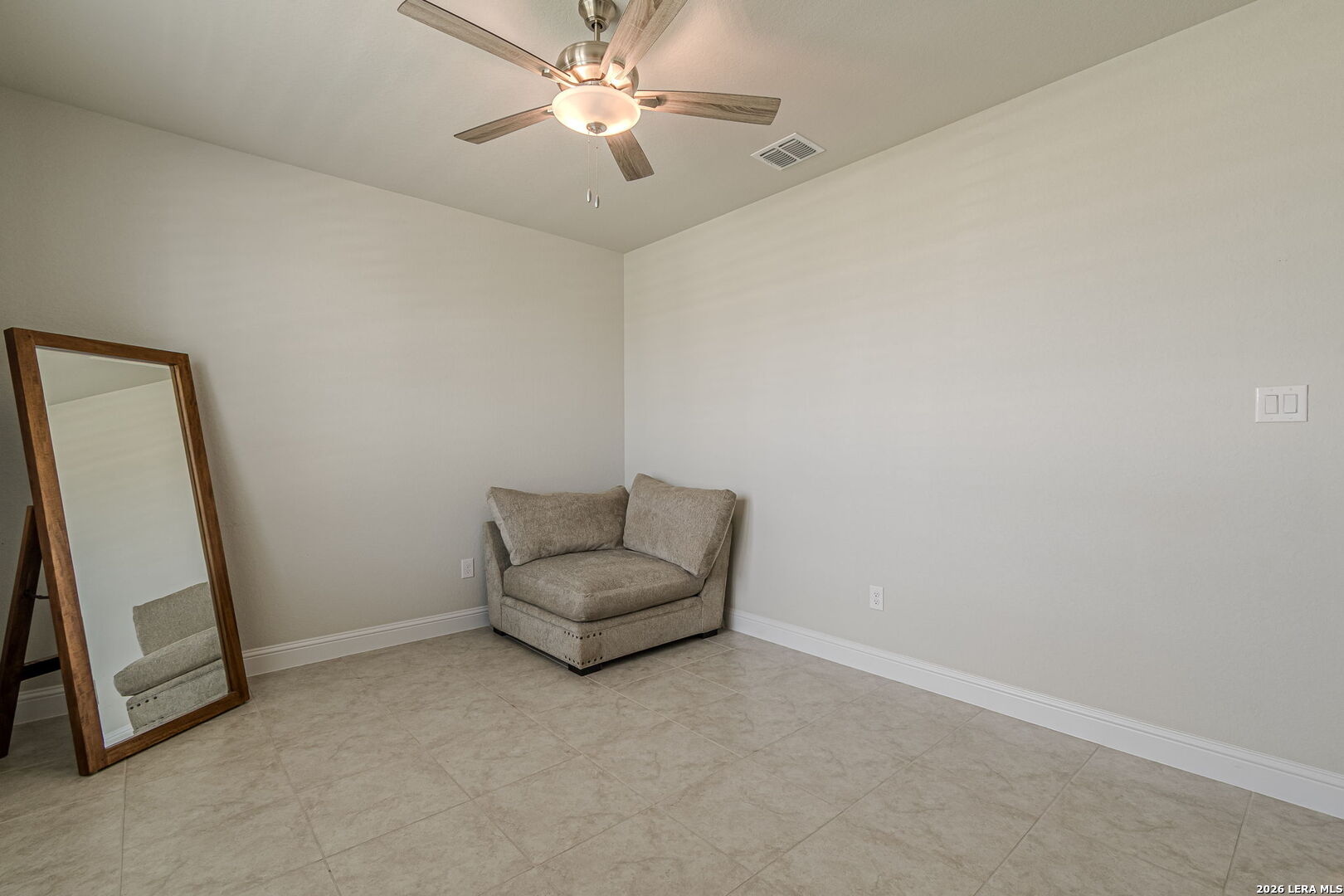 5302 Guston Hall San Antonio TX 78263