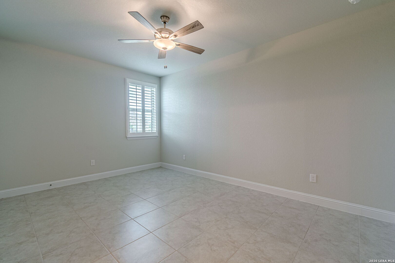 5302 Guston Hall San Antonio TX 78263