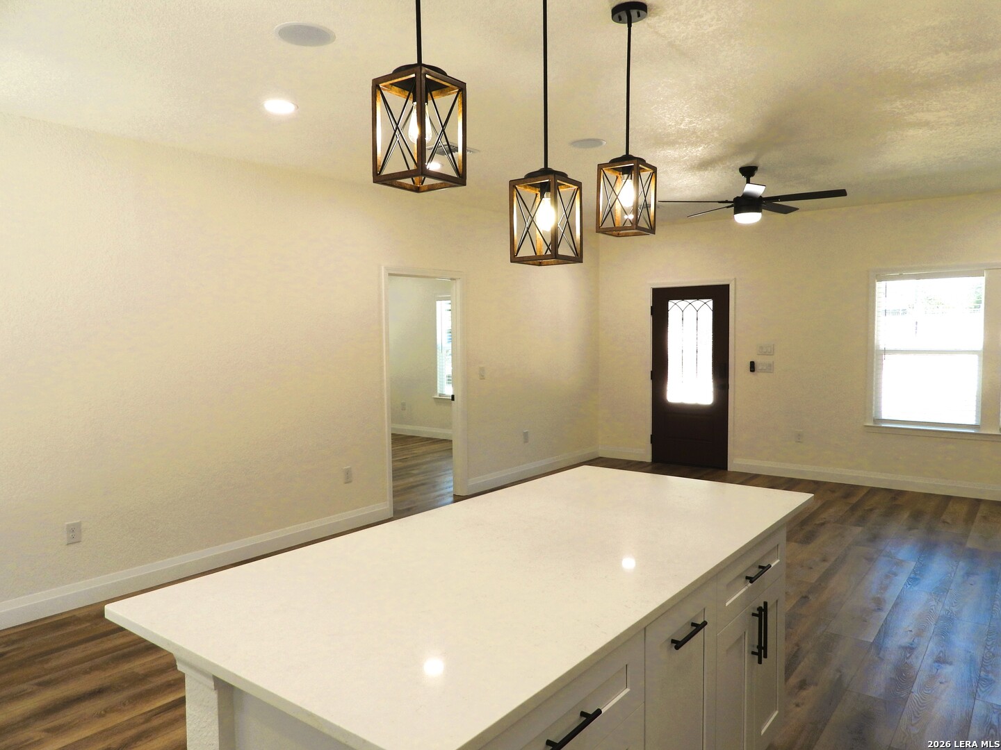 1059 Lakeside Drive Lakehills TX 78063