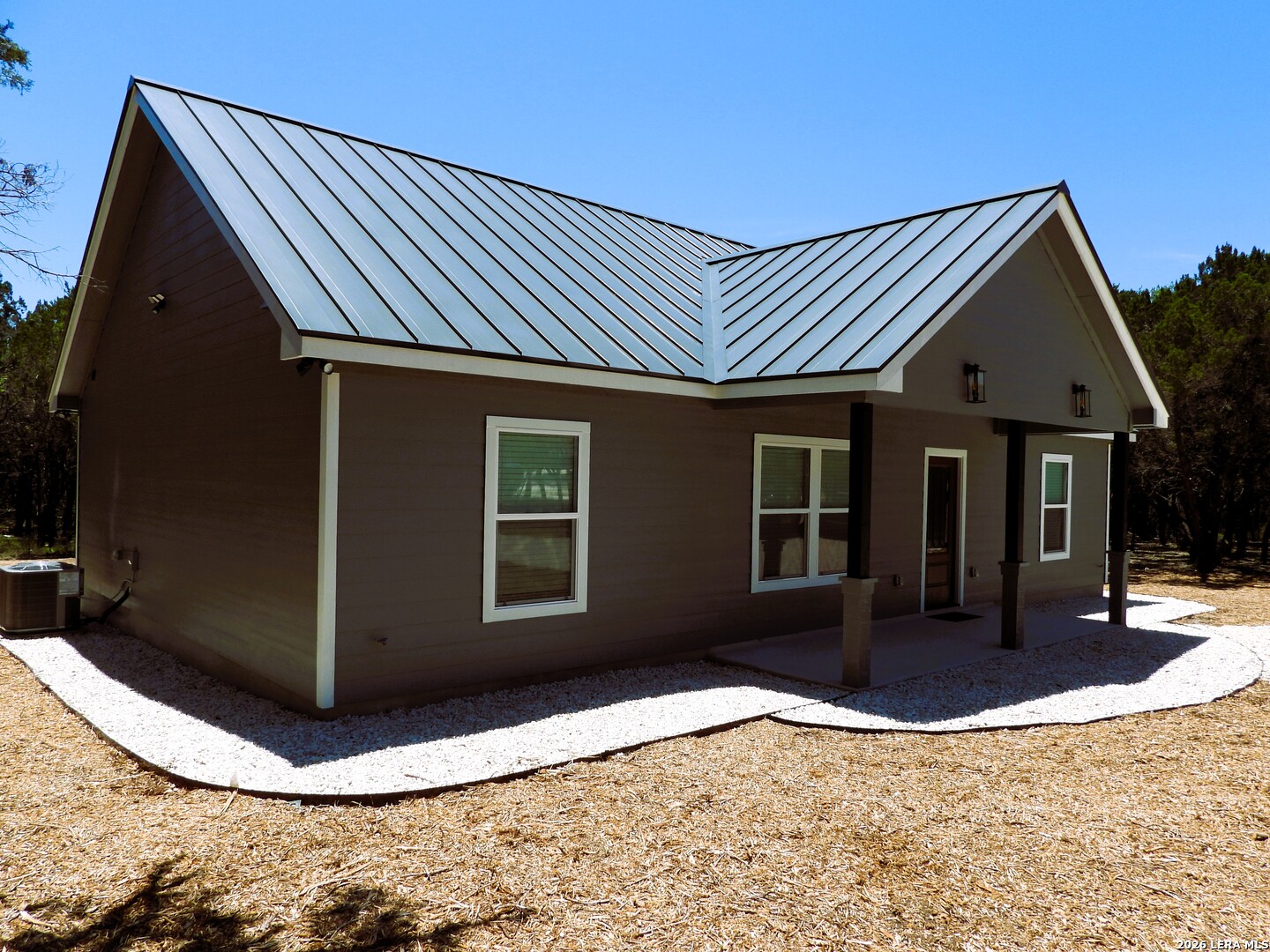1059 Lakeside Drive Lakehills TX 78063