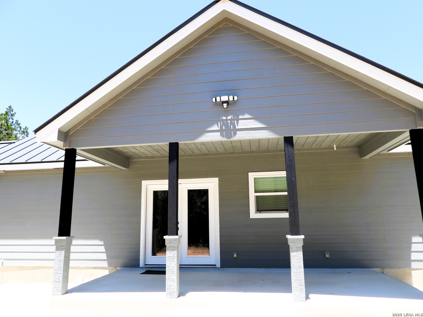 1059 Lakeside Drive Lakehills TX 78063