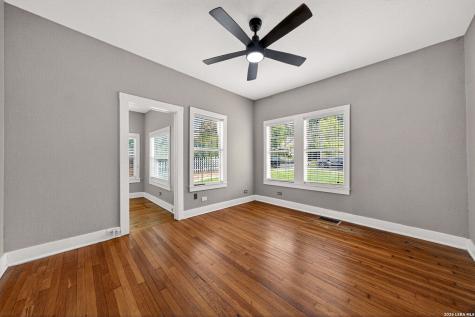 517 W Hollywood San Antonio TX 78212