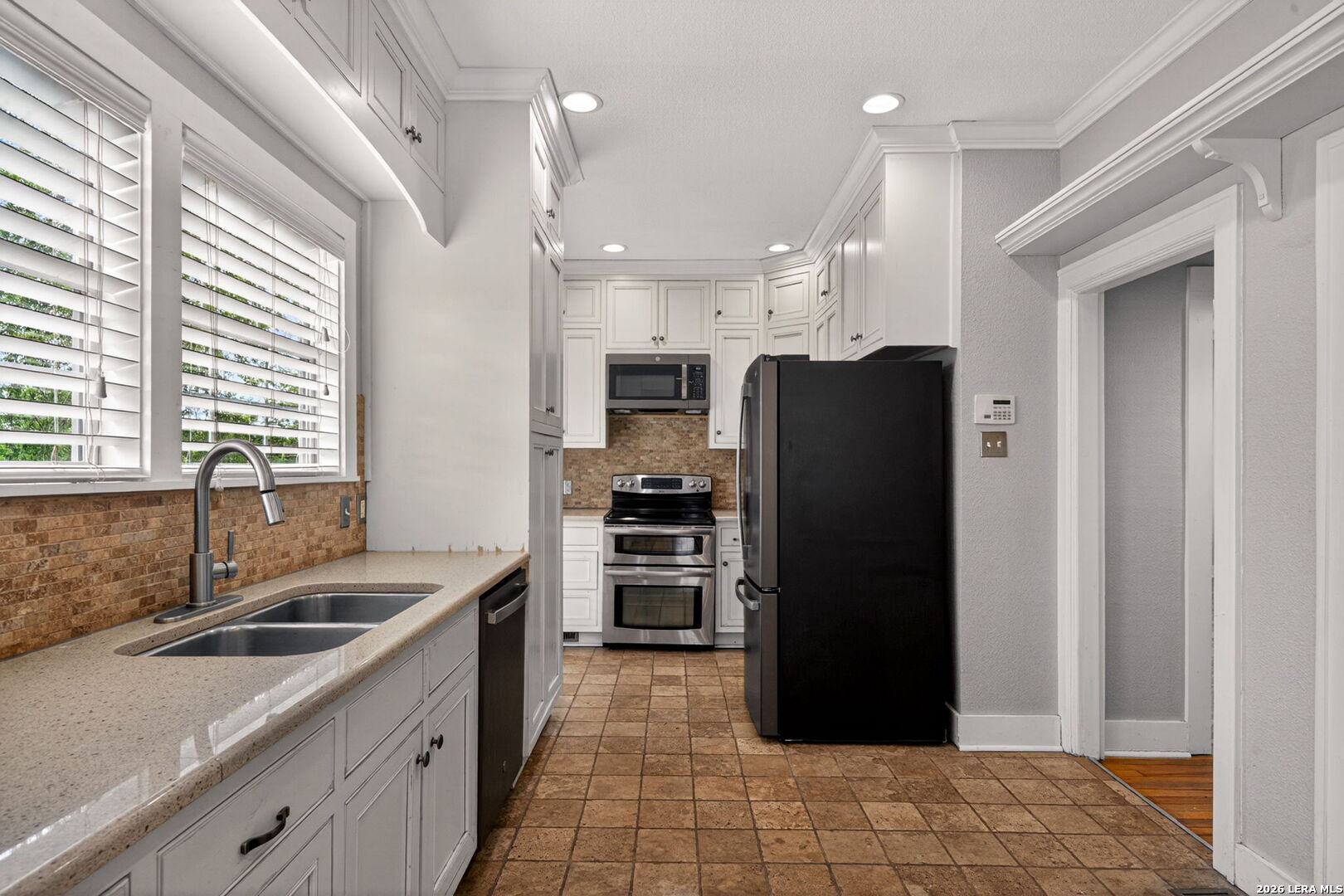 517 W Hollywood San Antonio TX 78212