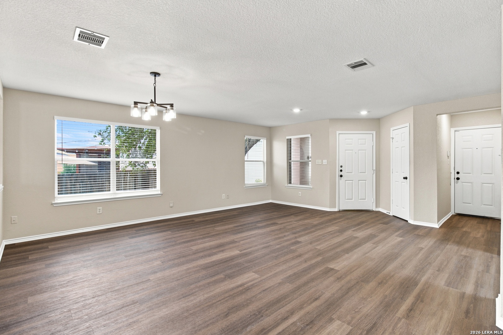 10231 Shady San Antonio TX 78245