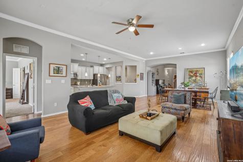 10858 Red Sage Helotes TX 78023
