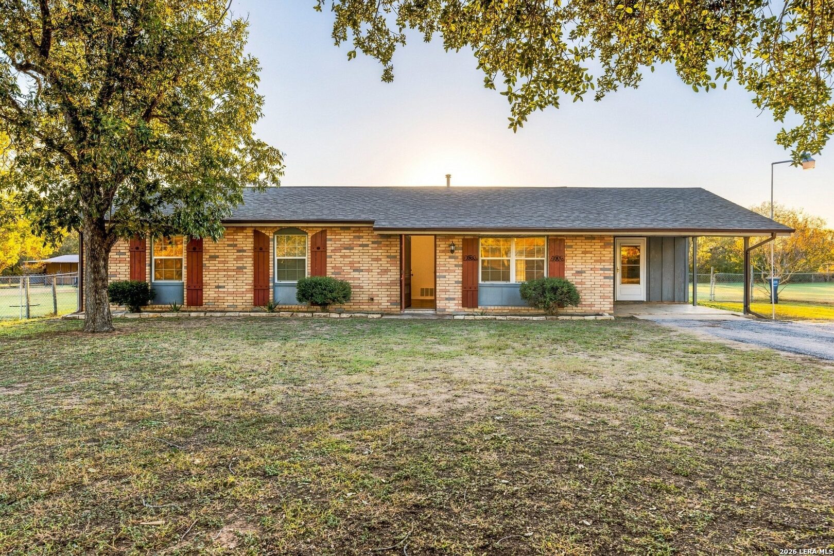 3708 Stuart Road Adkins TX 78101