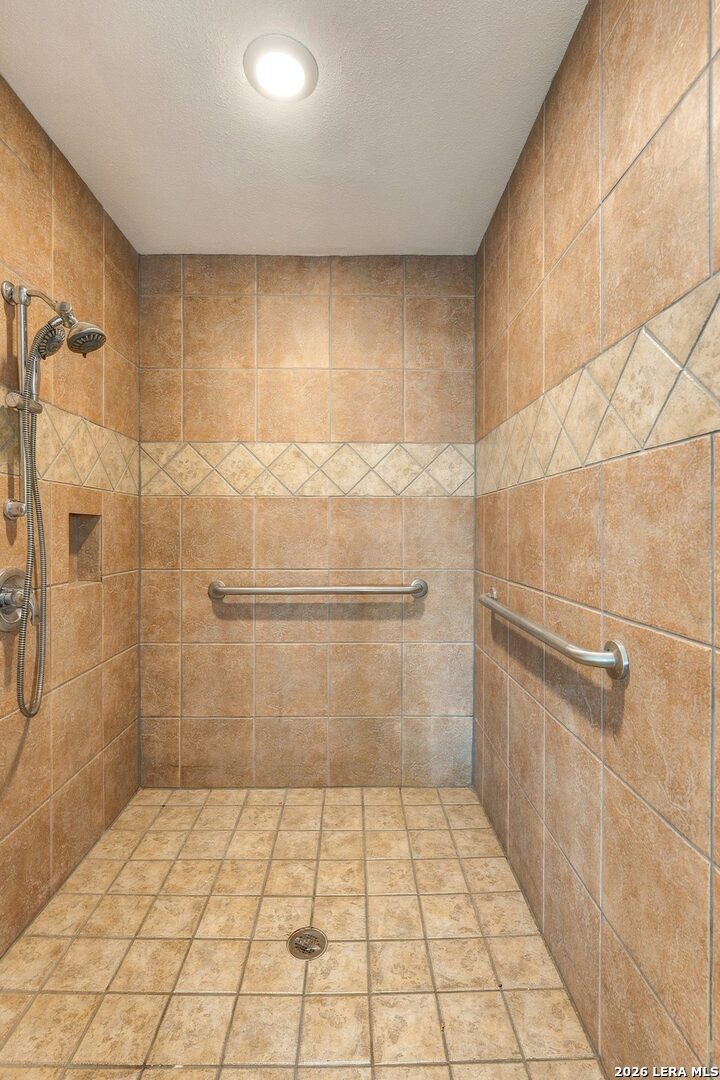 3708 Stuart Road Adkins TX 78101