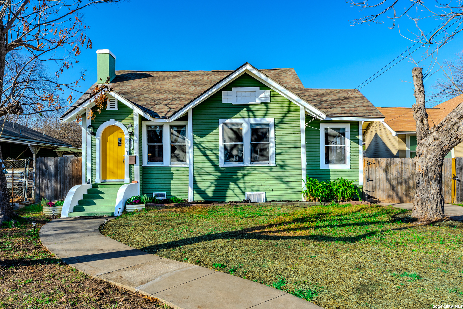 1819 W Woodlawn Avenue San Antonio TX 78201