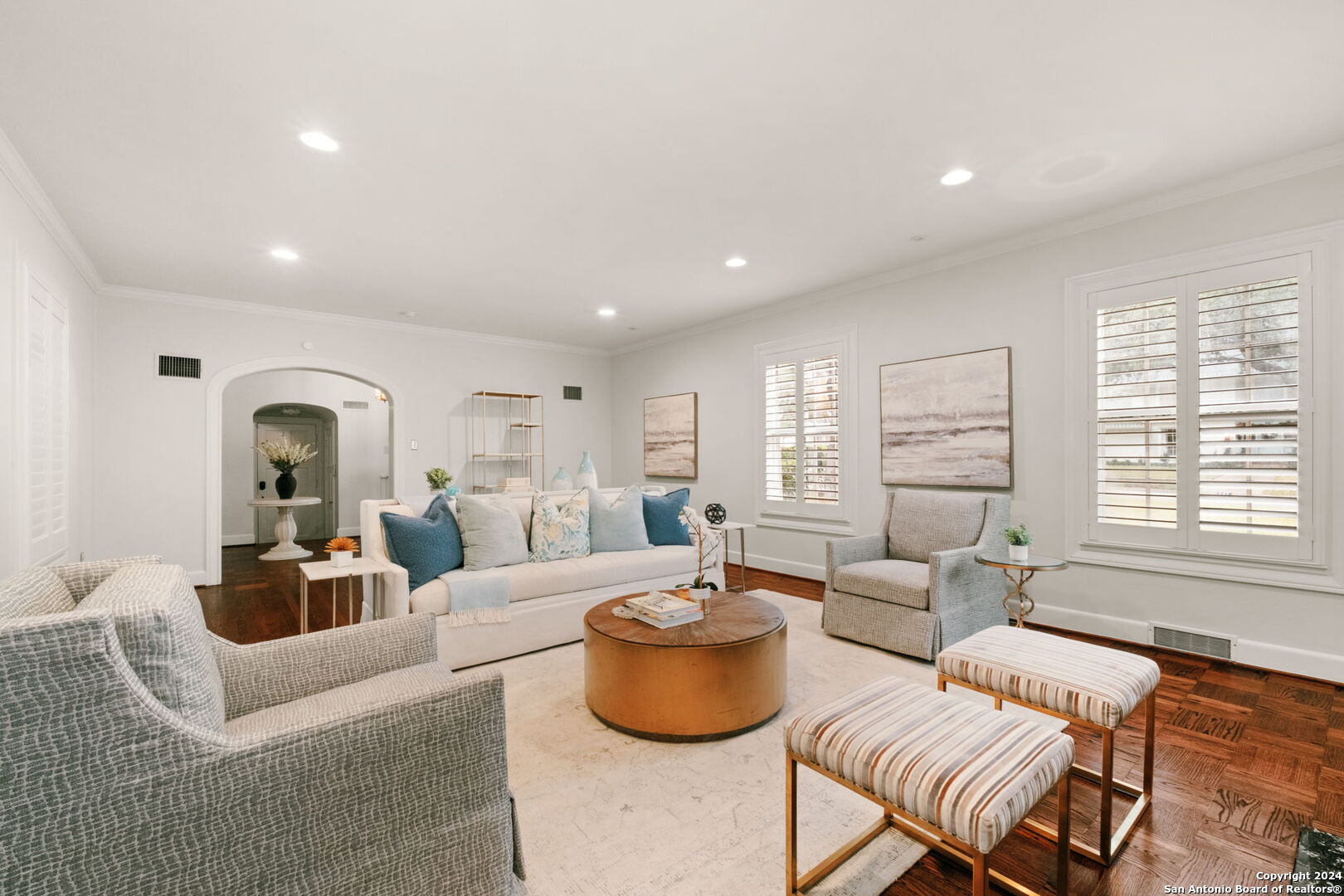 208 Canterbury Hill Terrell Hills TX 78209