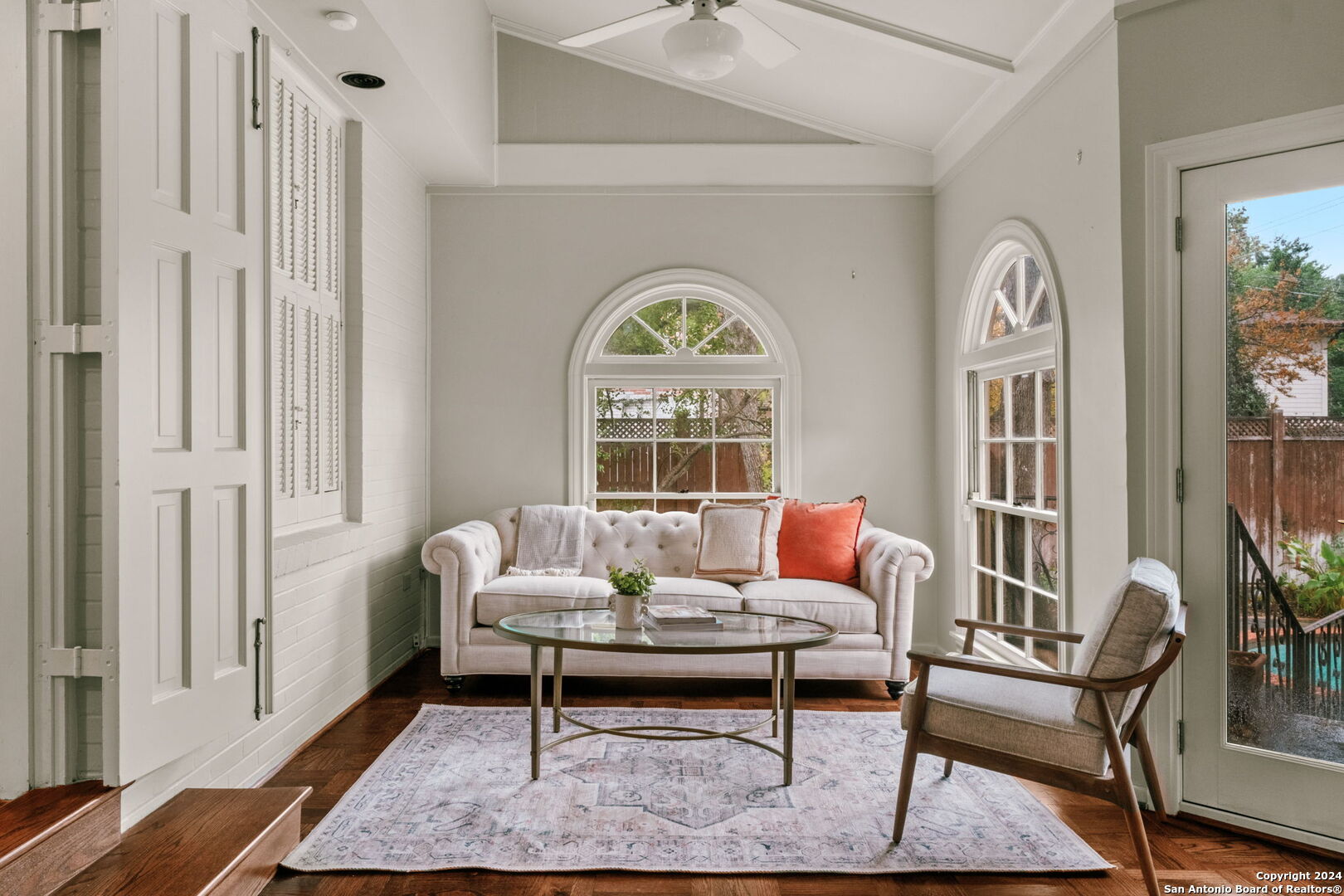 208 Canterbury Hill Terrell Hills TX 78209