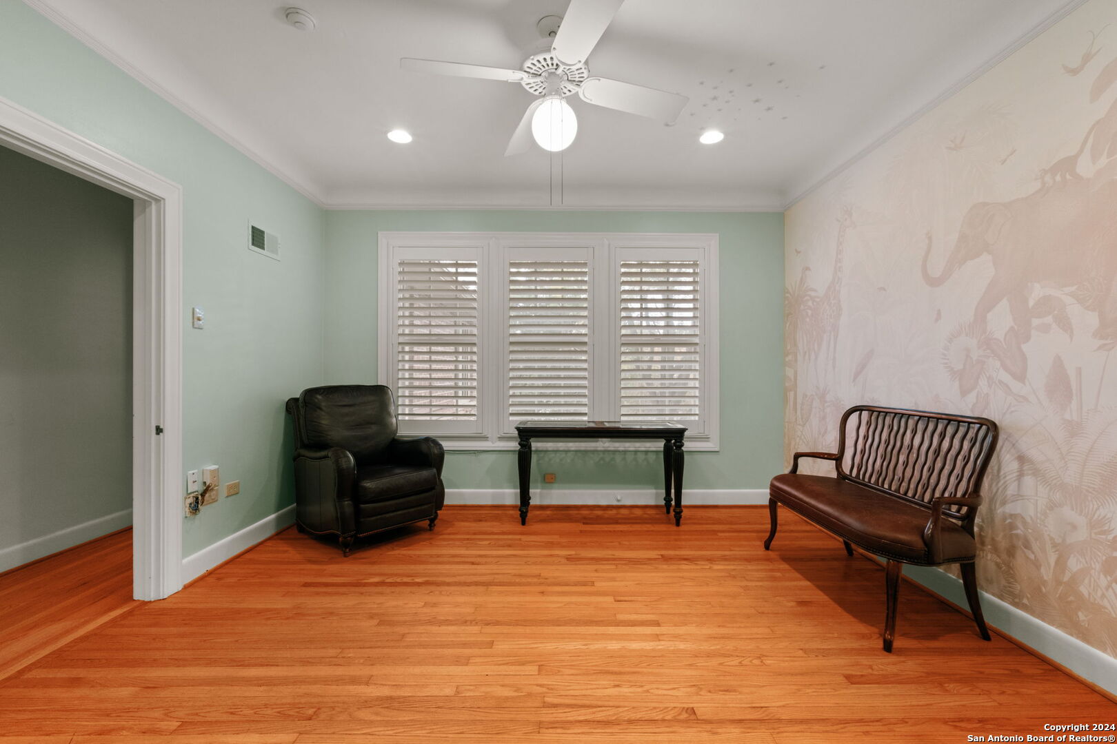 208 Canterbury Hill Terrell Hills TX 78209